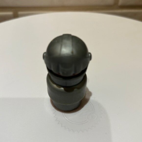 Vintage Fisher Price Little People Castle Set 993 Silver Knight Armor Figure '70 - Picture 7 of 8